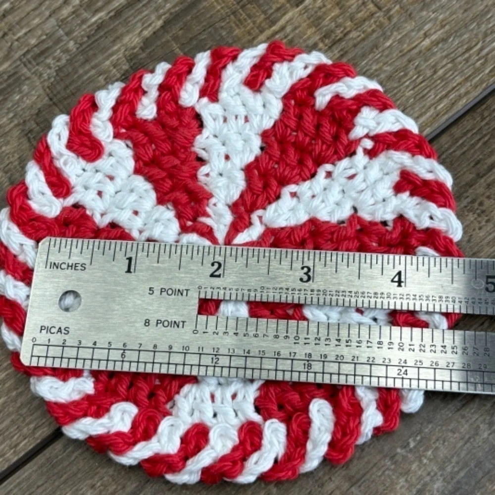 Handcrafted Crochet Peppermint Coasters Christmas Holiday‎ Set of 4 Cotton